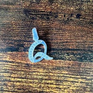 Letter “Q” pendant, silver 925